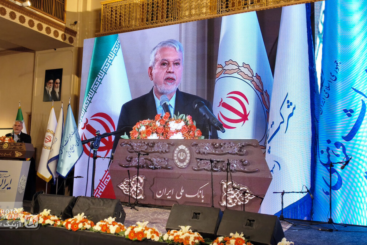 کتاب «هزاران سال ایران» رونمایی شد/ تأکید صالحی‌امیری بر نقش مدارس و دانشگاه‌ها در معرفی تاریخ و تمدن ایران — تصویر 4