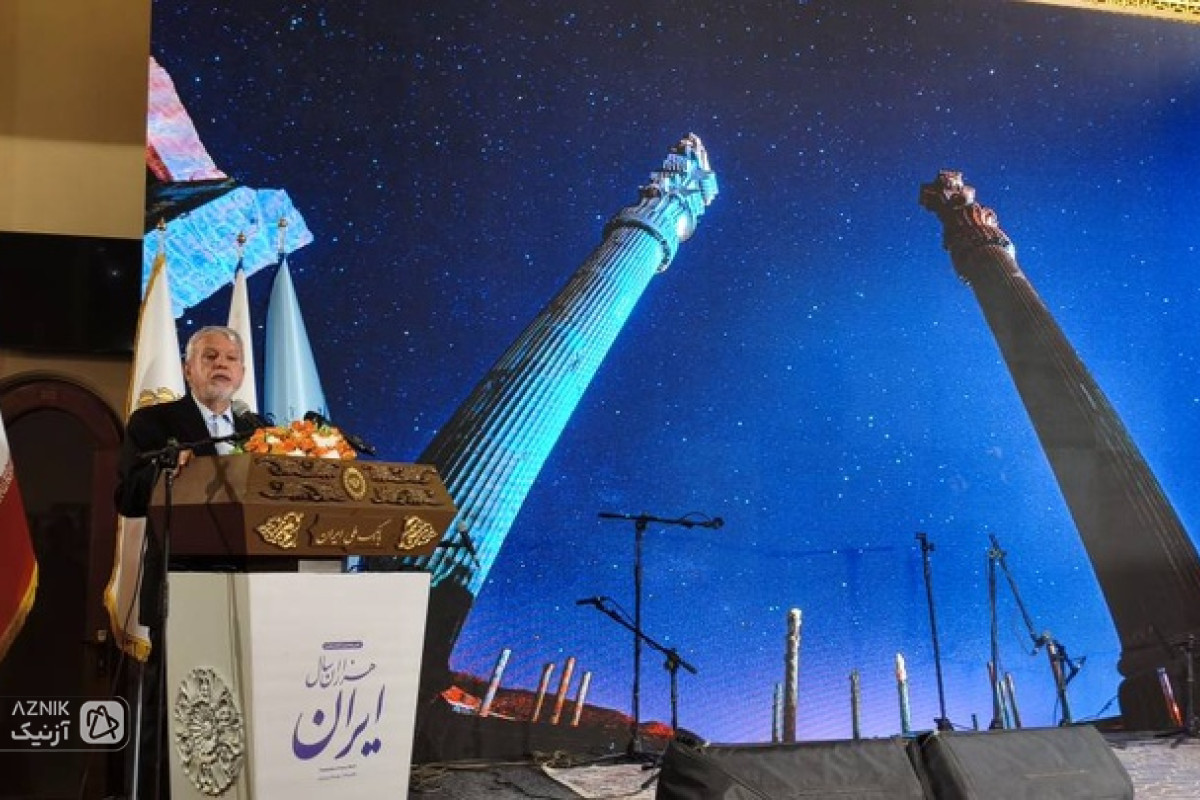 کتاب «هزاران سال ایران» رونمایی شد/ تأکید صالحی‌امیری بر نقش مدارس و دانشگاه‌ها در معرفی تاریخ و تمدن ایران — تصویر 1