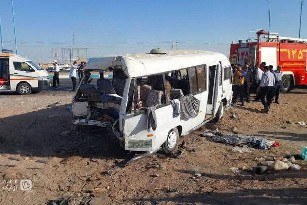 واژگونی مینی‌بوس سرویس دانش‌آموزان در اردکان با یک فوتی و ۱۲ مصدوم؛ اعزام ۸ آمبولانس به محل حادثه